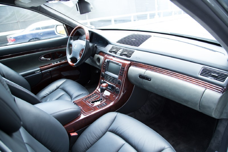 Illustration for article titled Why Buy A New S600 When This Insanely Opulent Maybach 62 Is Way Less?